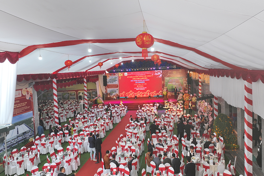 CÔNG TY LICOGI 18.3 TỔ CHỨC  HỘI NGHỊ NGƯỜI LAO ĐỘNG  VÀ TIỆC TẤT NIÊN NĂM 2025